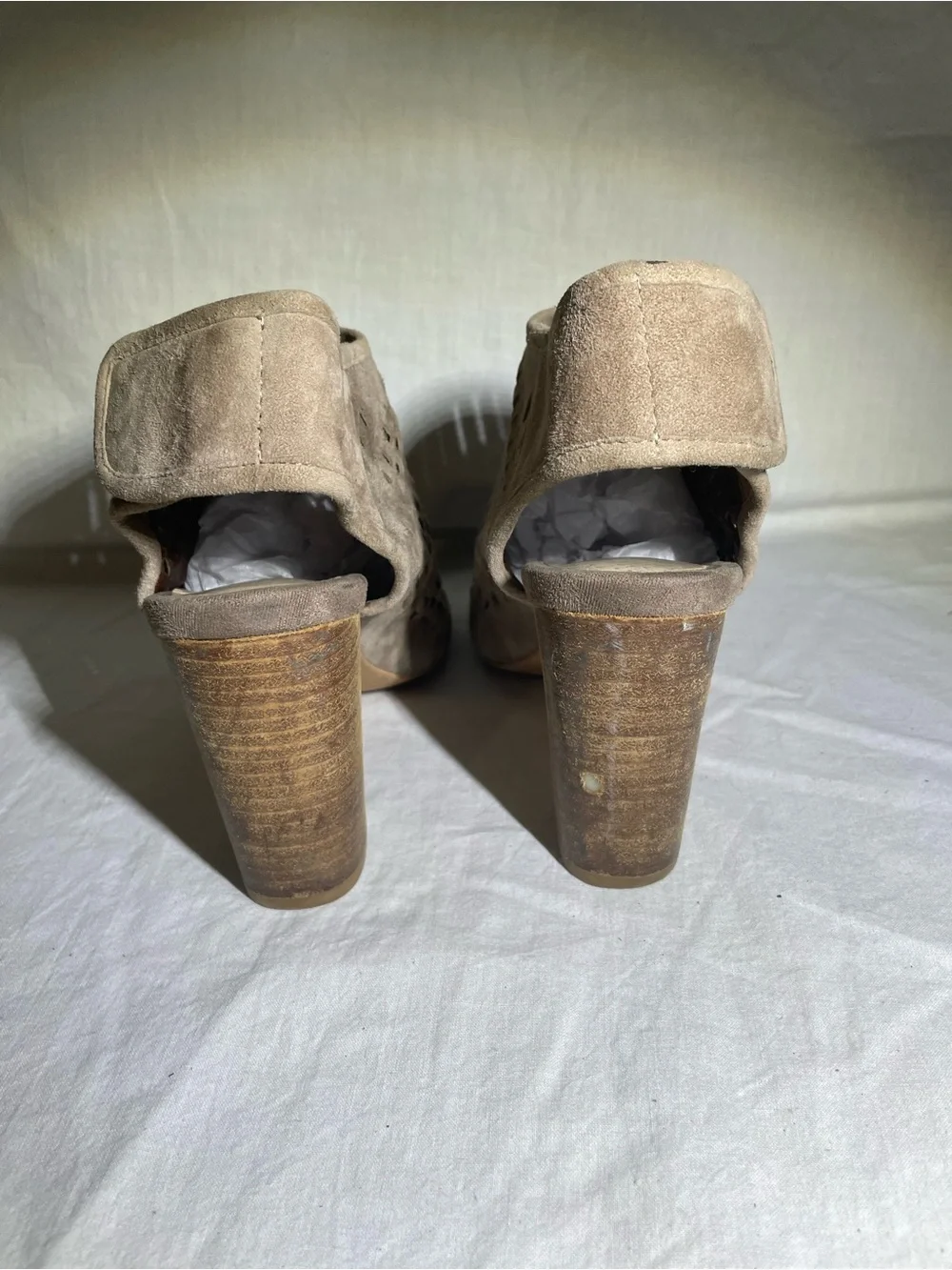 Jeffrey Campbell Quebec Taupe Suede Cutout Chunky Heel Sandal Booties 8